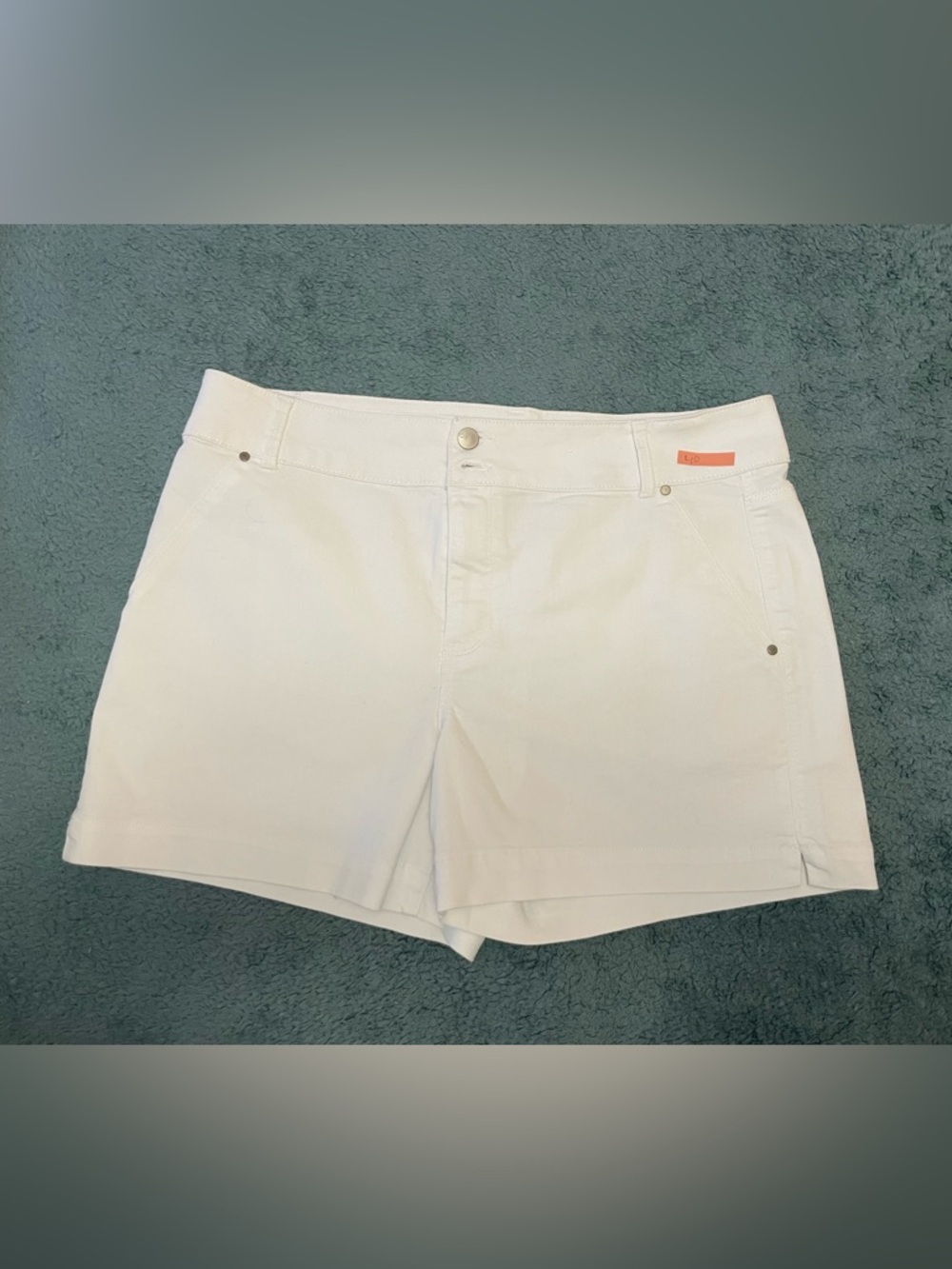 D. Jeans Women's White Casual Jean Shorts